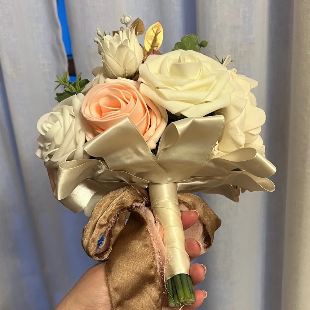 Chic Floral Arrangement with Gold Leaf accents